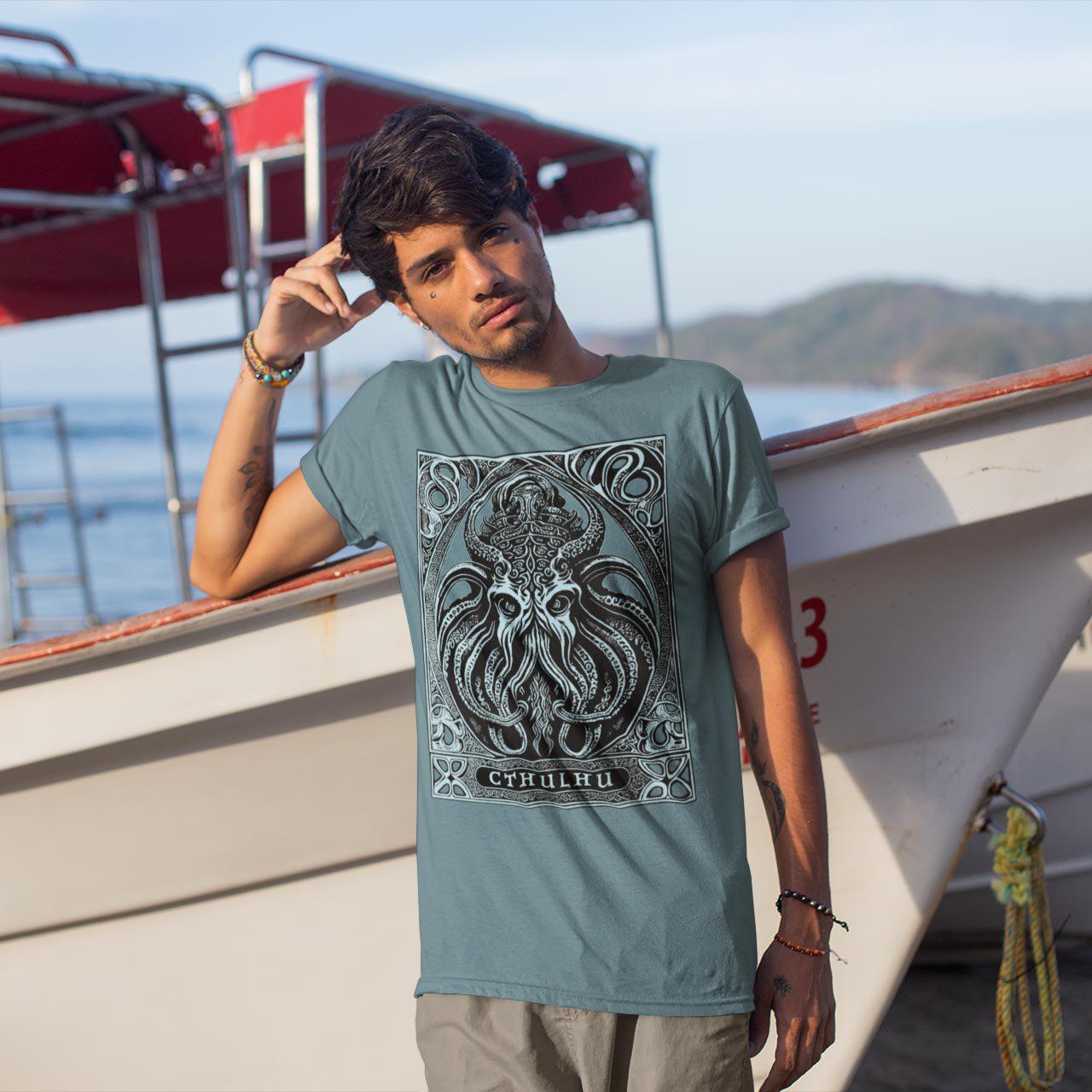 Cthulhu Tee, Cthulhu Gift | Ancient Malevolent Deity | Lovecraft Nightmare, Old Ones Graphic Art T-Shirt