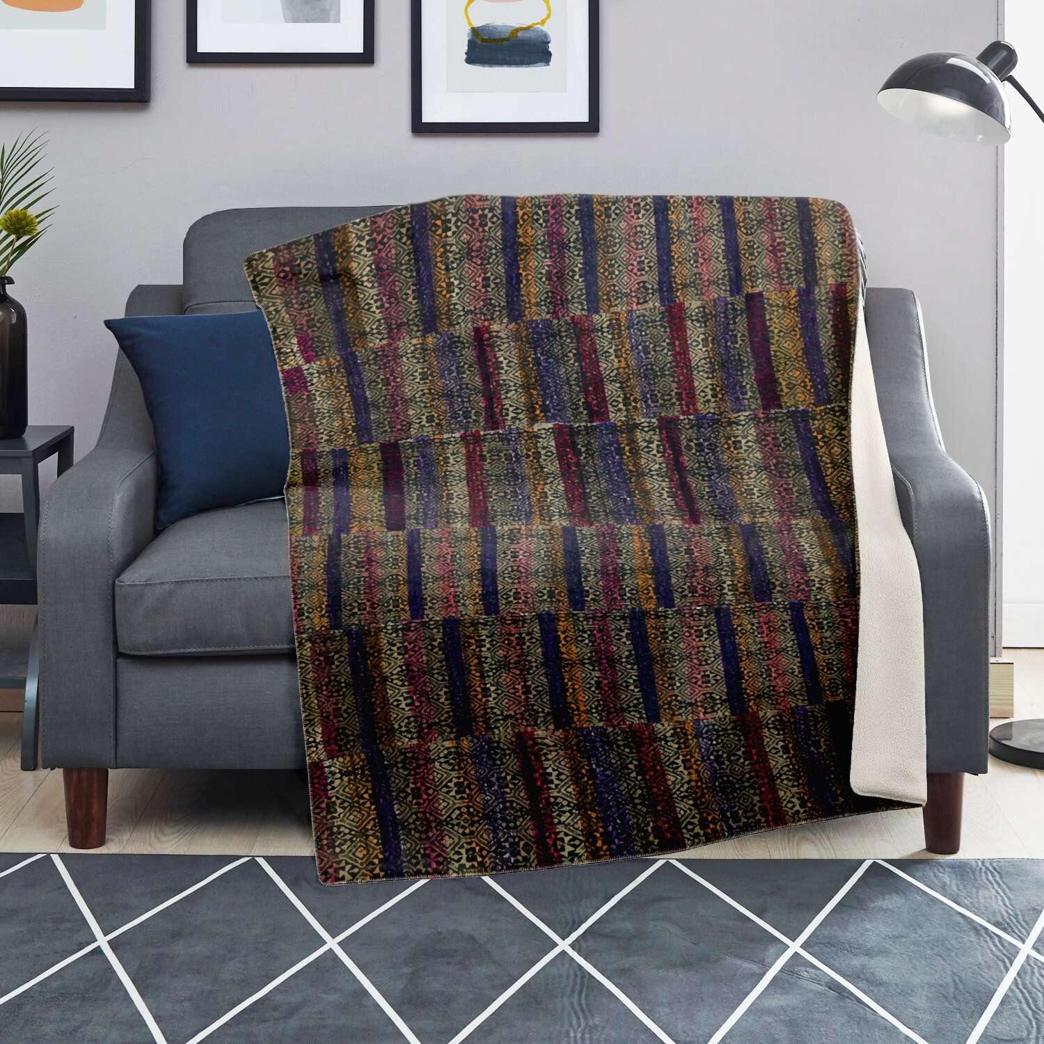 Fleece Blanket - African Maasai Culture Design (Tanzania)