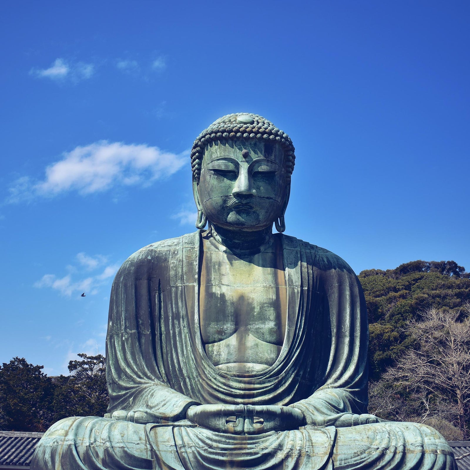 The Great Buddha of Kamakura | Japanese Protection Deity | Amitabha Nembutsu Mantra | Vintage Buddhist Gift | Graphic Art T-Shirt Tee