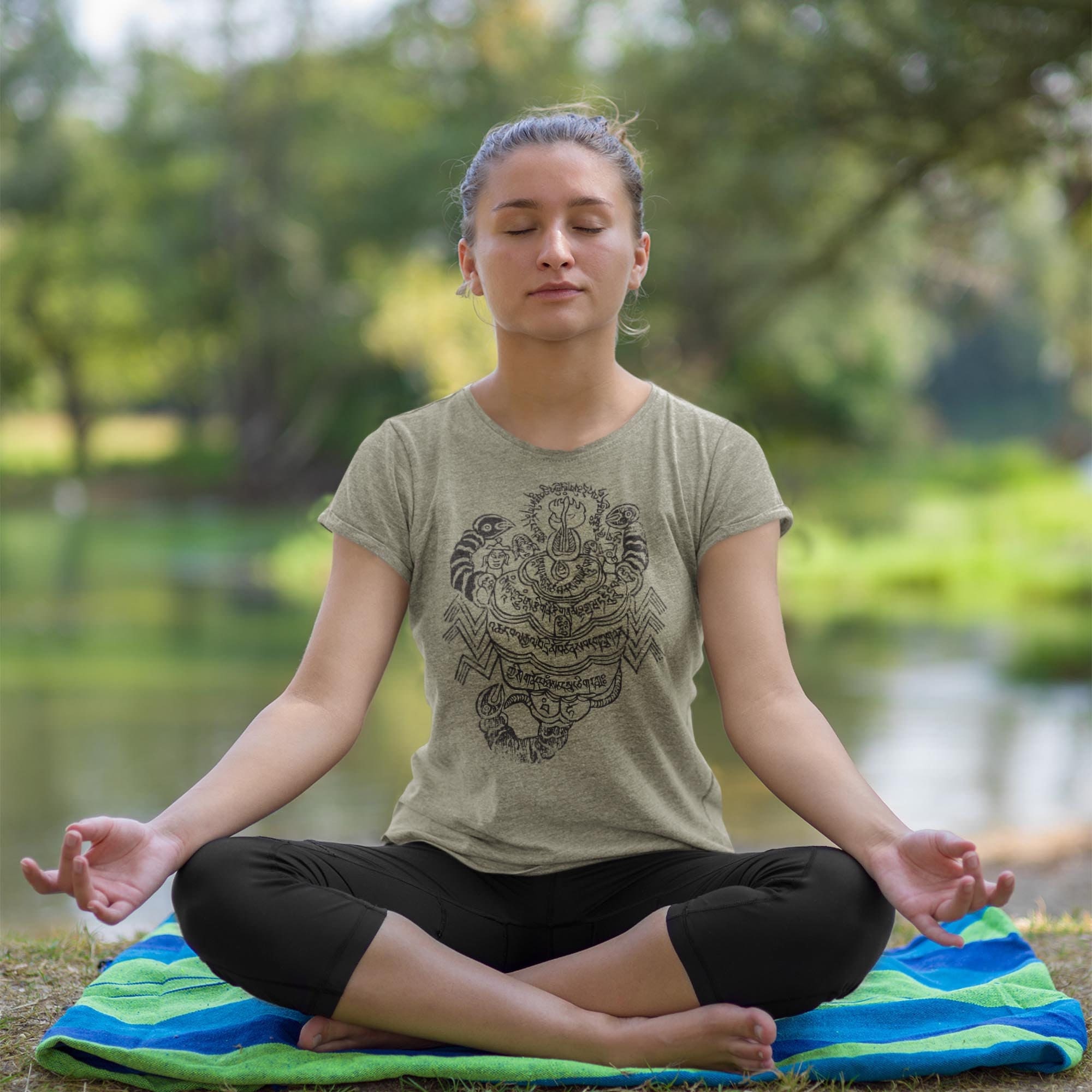 Women's Yoga T-Shirt - Mandala/Green