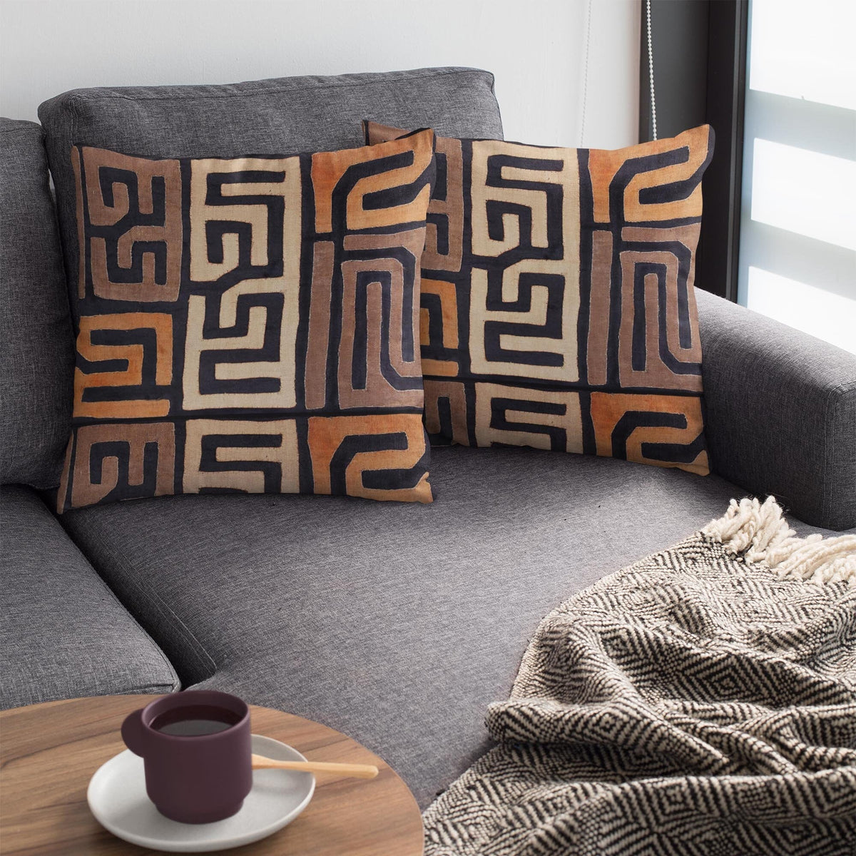 Kuba-Cloth Tribal African Pillow w / Insert | Bohemian Kente Cloth Mudcloth Kilim | Gift for Him Ethnic Decorative Throw Pillow