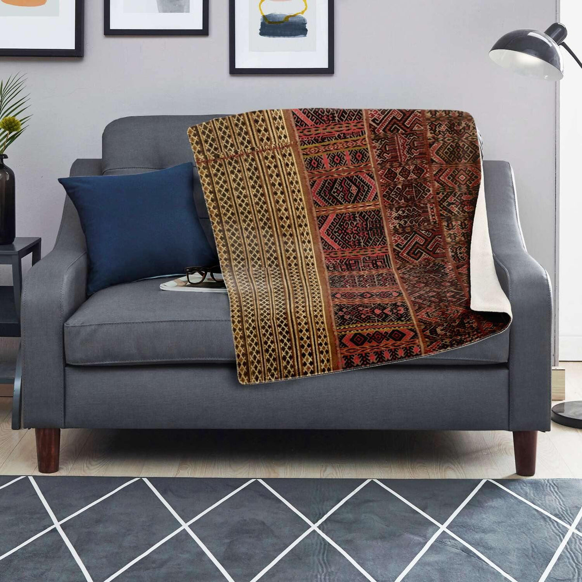 MIAO CULTURE TRADITIONAL WOVEN DESIGN | Sherpa Fleece Blanket