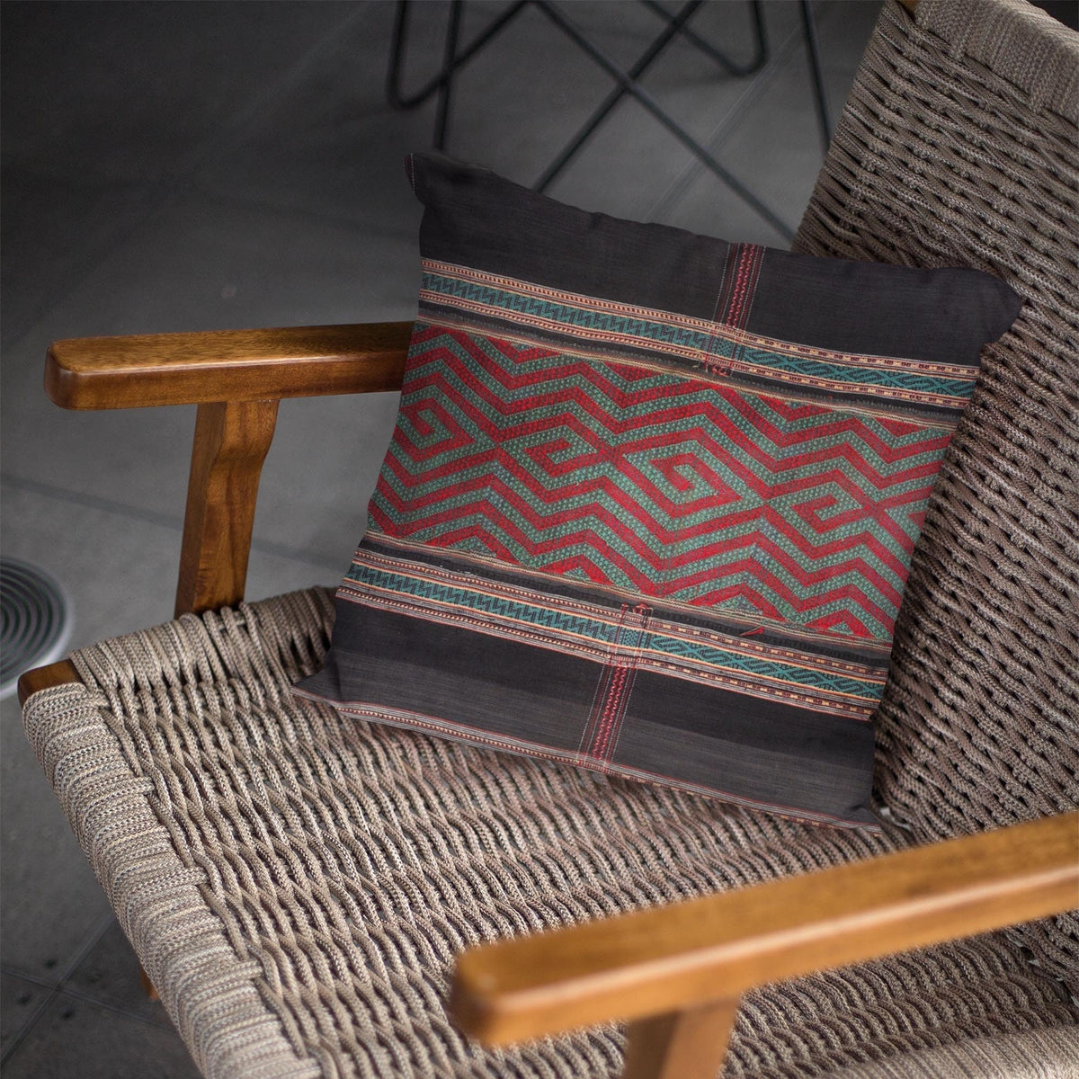 Thai Vintage Ikat Pillow w/ Insert | SE Asian Laos Textile Urban Nomad Cushion | Hippie Home Decor | Tribal Boho Decorative Throw Pillow