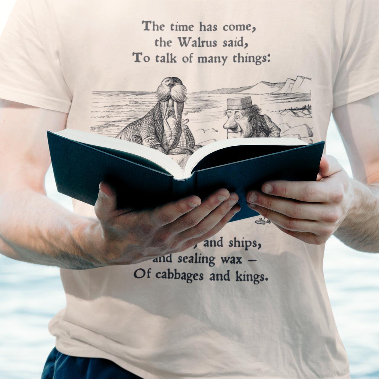 T-Shirts The Walrus and the Carpenter | Through the Looking-Glass, Louis Carroll | Surreal Literary Fantasy Art T-Shirt